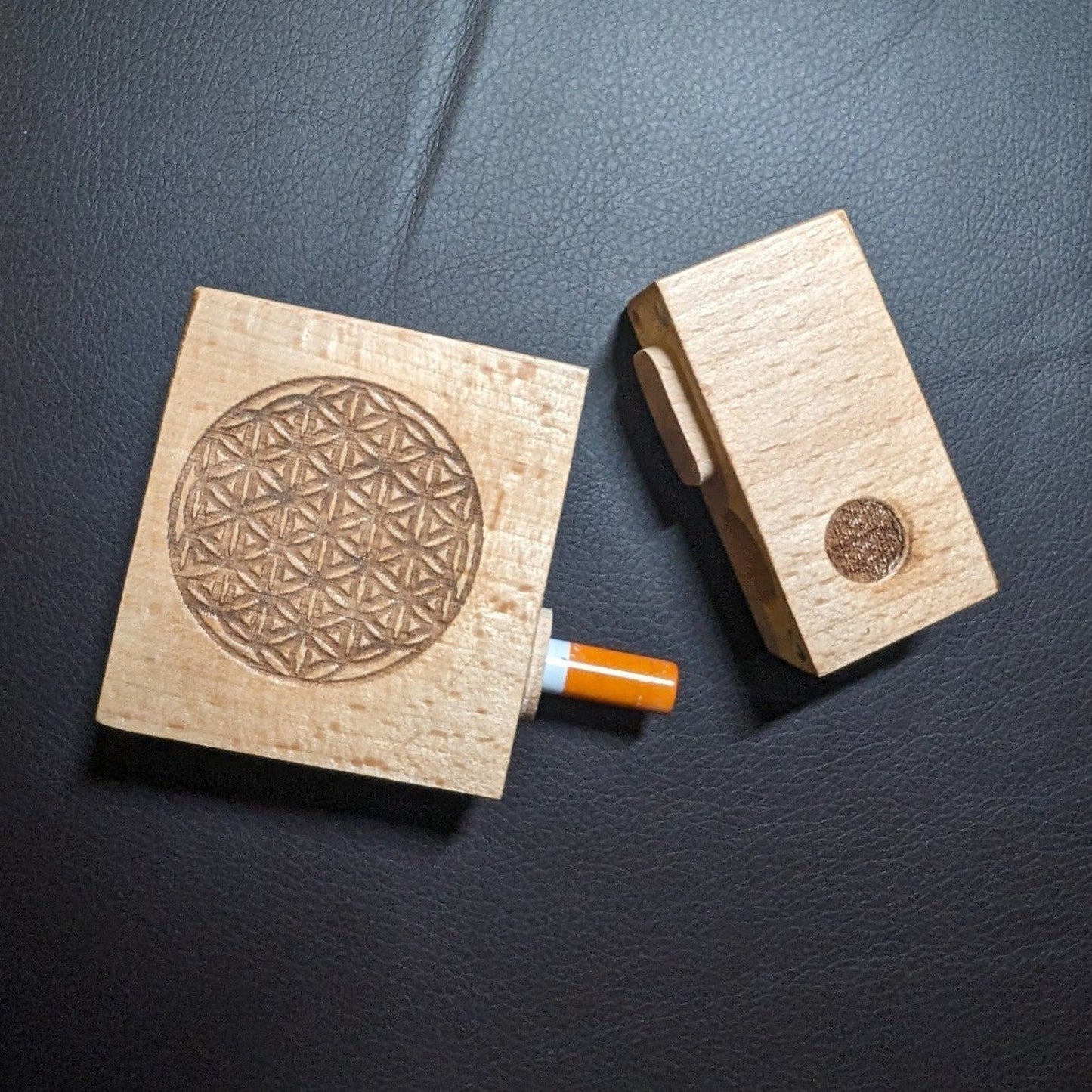 Handcrafted Wooden Dugout: One Hitter, Magnetic Lid, Stylish Design